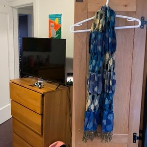 Blue/green scarf